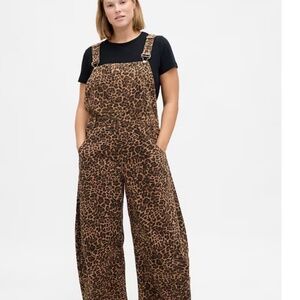 Gap UltraSoft Denim Horseshoe Overalls